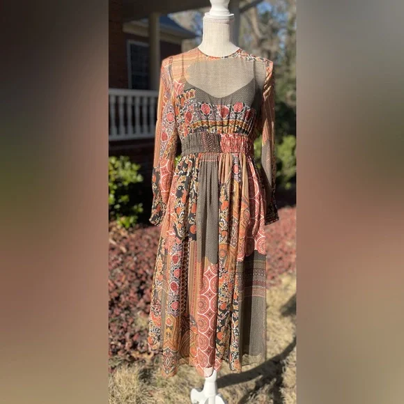 NWT Oriental Paisley Print Chiffon Midi Long Sleeve Dress. Size Small. - Picture 11 of 15